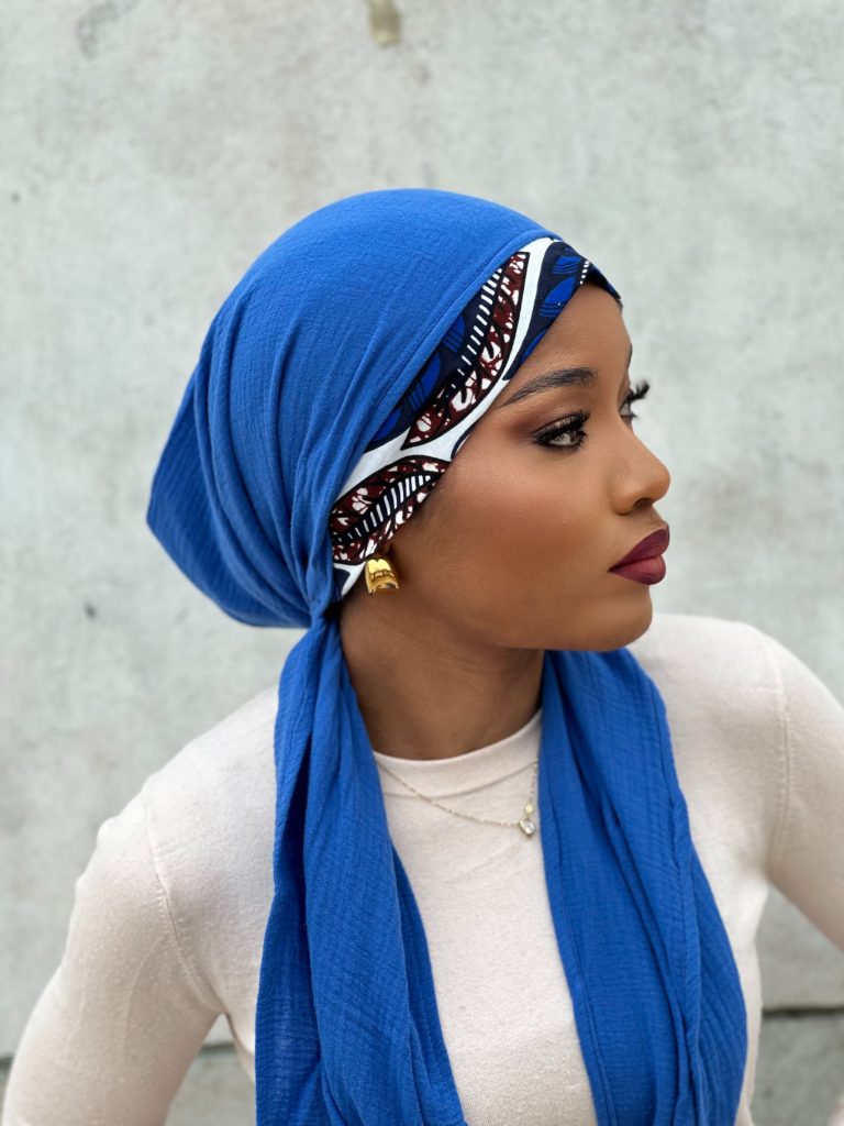 hijab-la pure bleu profil